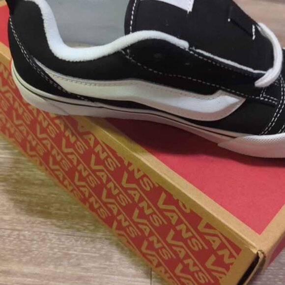 Vans off the wall knu skool shoes size 5 - Picture 3 of 5